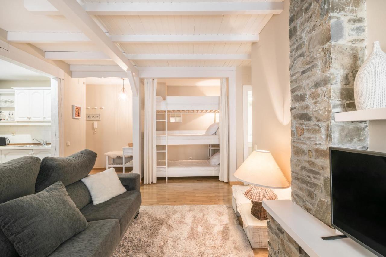 Eli By Totiaran Apartment Baqueira Beret Bagian luar foto